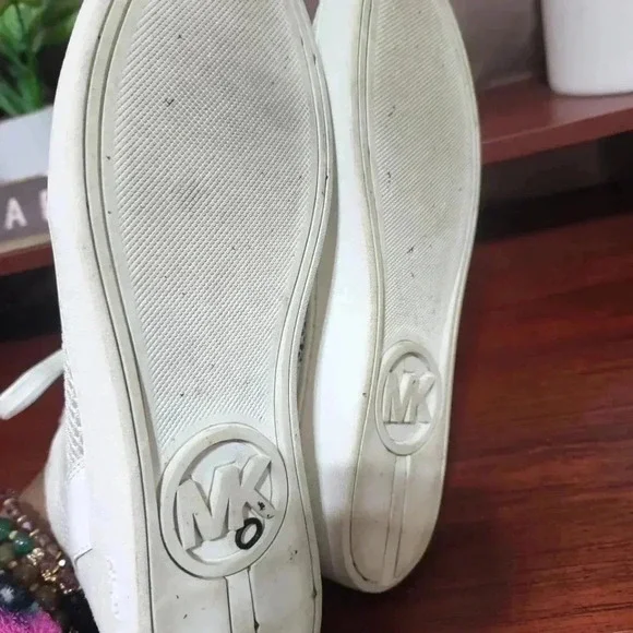 Michael Kors Matty High top sneakers. Size 9.5 - Picture 6 of 12